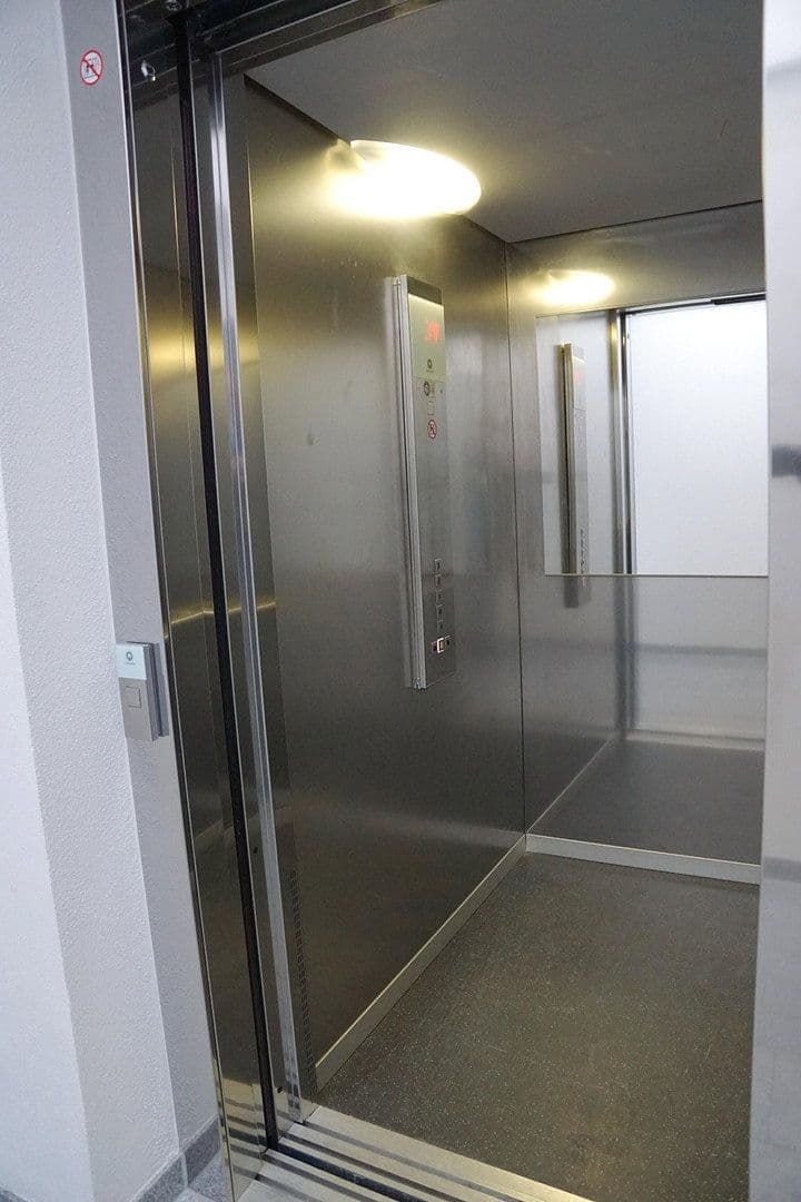 1 bedroom with open-plan kitchen flat to rent, 84 m², Markdorf, Baden-Württemberg 1 bedroom with open-plan kitchen flat to rent, 84 m², Markdorf, Baden-Württemberg