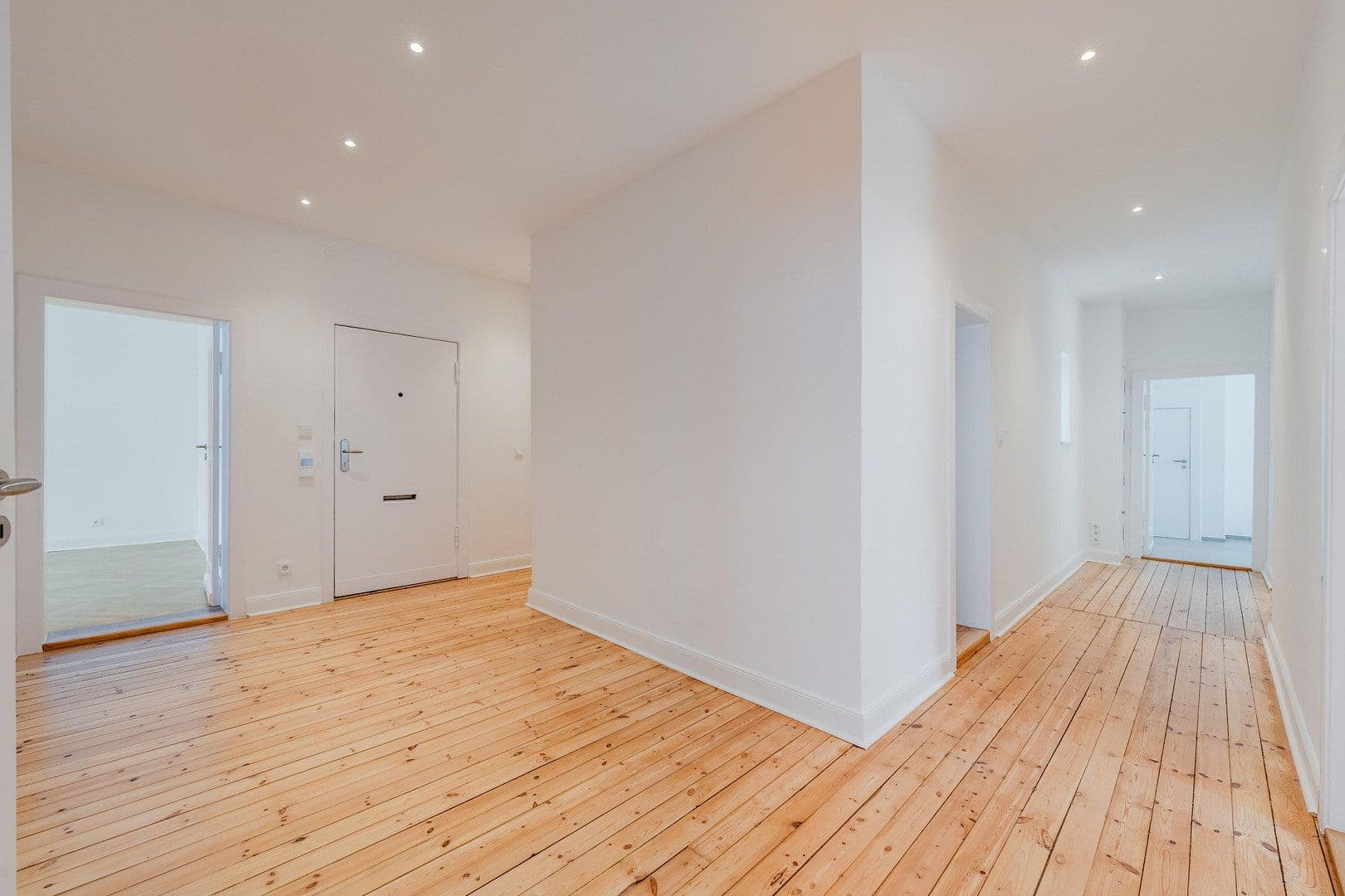 4 bedroom flat for sale, 148 m², Düsseldorfer Str. 34, Berlin, Berlin 4 bedroom flat for sale, 148 m², Düsseldorfer Str. 34, Berlin, Berlin