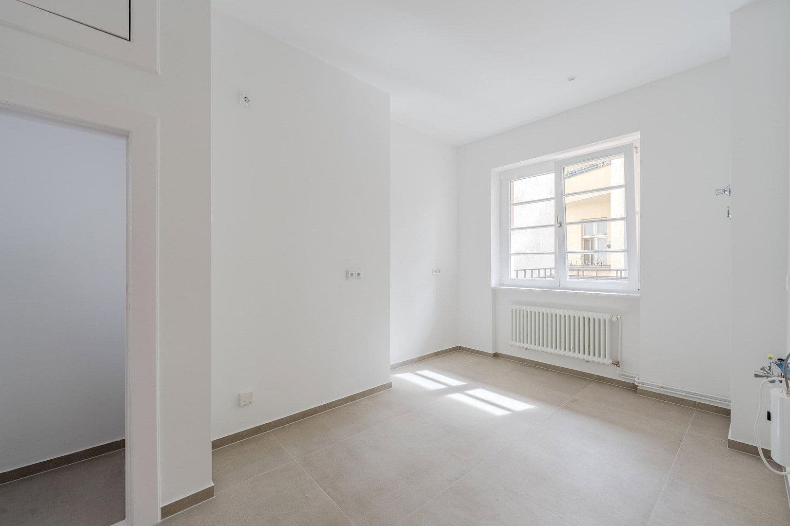 4 bedroom flat for sale, 148 m², Düsseldorfer Str. 34, Berlin, Berlin 4 bedroom flat for sale, 148 m², Düsseldorfer Str. 34, Berlin, Berlin