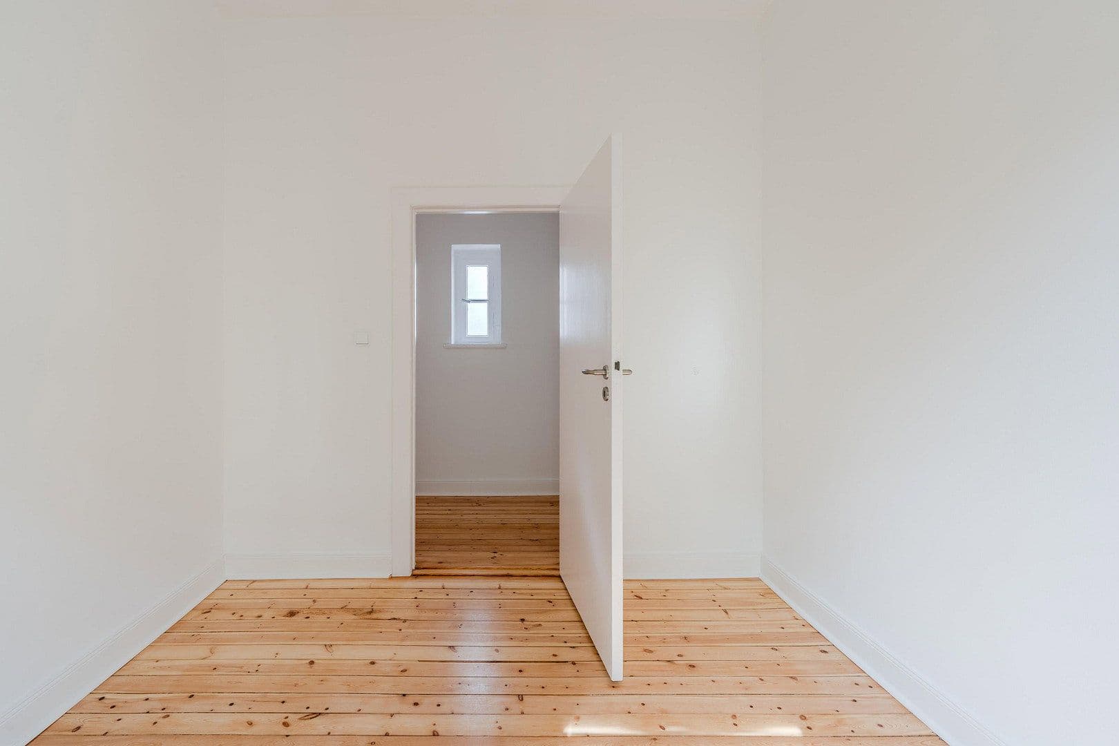 4 bedroom flat for sale, 148 m², Düsseldorfer Str. 34, Berlin, Berlin 4 bedroom flat for sale, 148 m², Düsseldorfer Str. 34, Berlin, Berlin