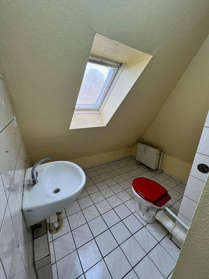 house for sale, 172 m², Volkardeyer Straße 22, Ratingen, North Rhine-Westphalia house for sale, 172 m², Volkardeyer Straße 22, Ratingen, North Rhine-Westphalia