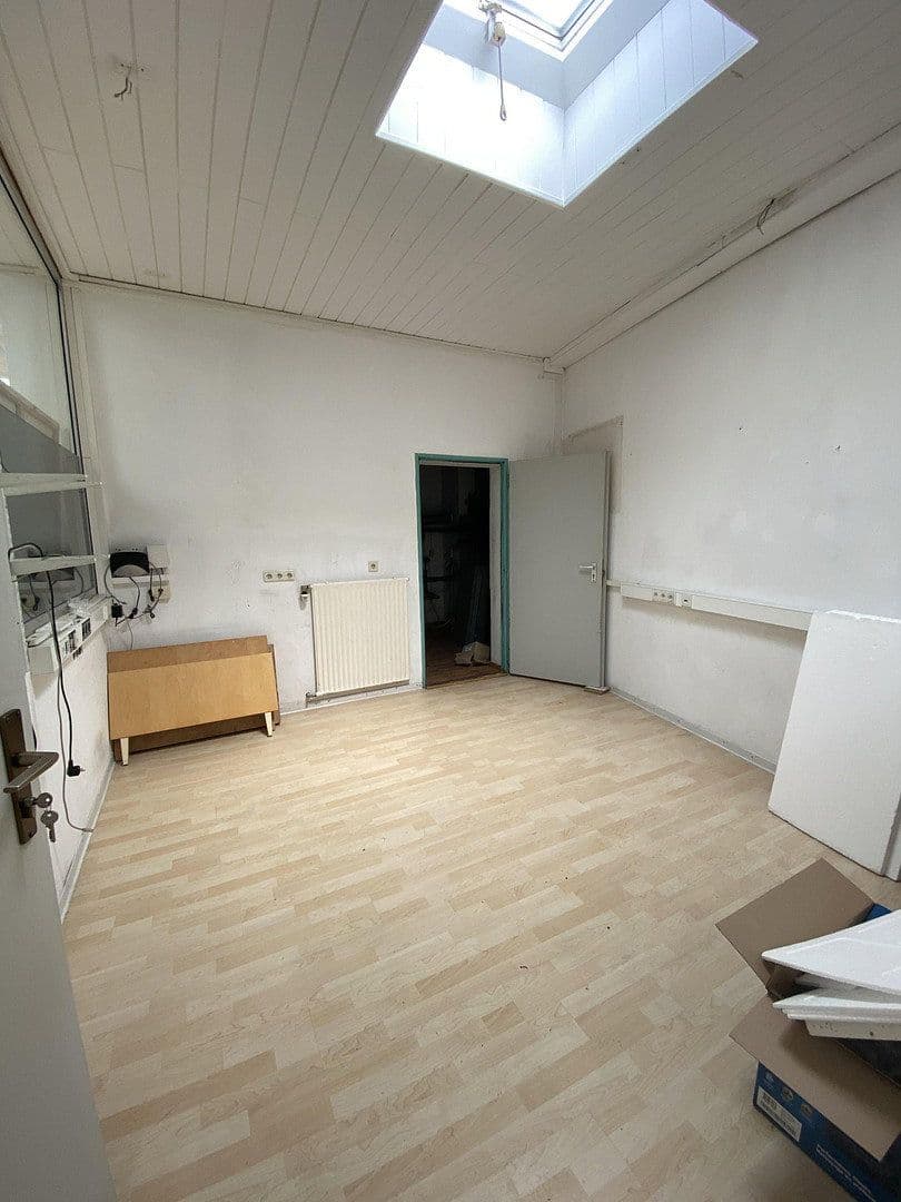 house for sale, 190 m², Stipshausen, Rhineland-Palatinate house for sale, 190 m², Stipshausen, Rhineland-Palatinate