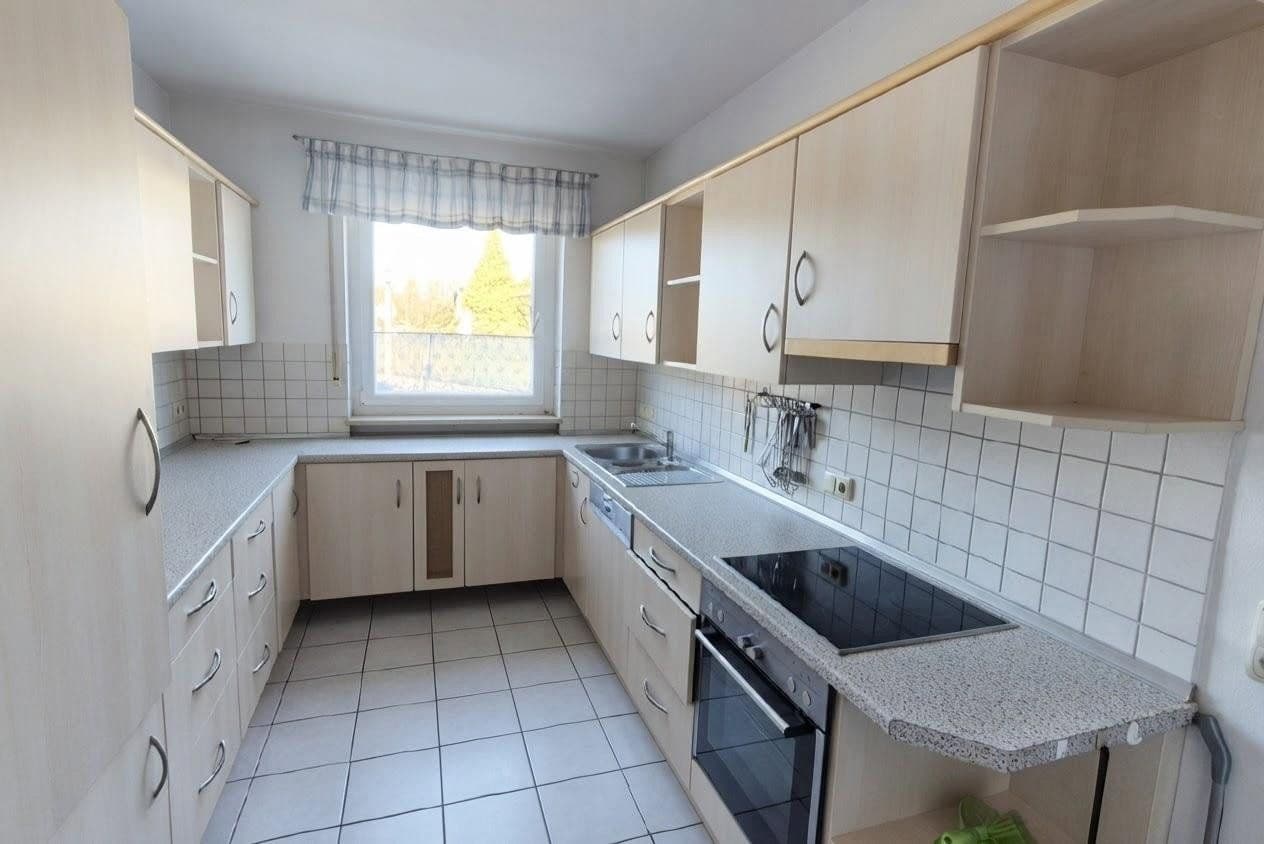 3 bedroom with open-plan kitchen flat to rent, 132 m², Traunstein, Bavaria 3 bedroom with open-plan kitchen flat to rent, 132 m², Traunstein, Bavaria