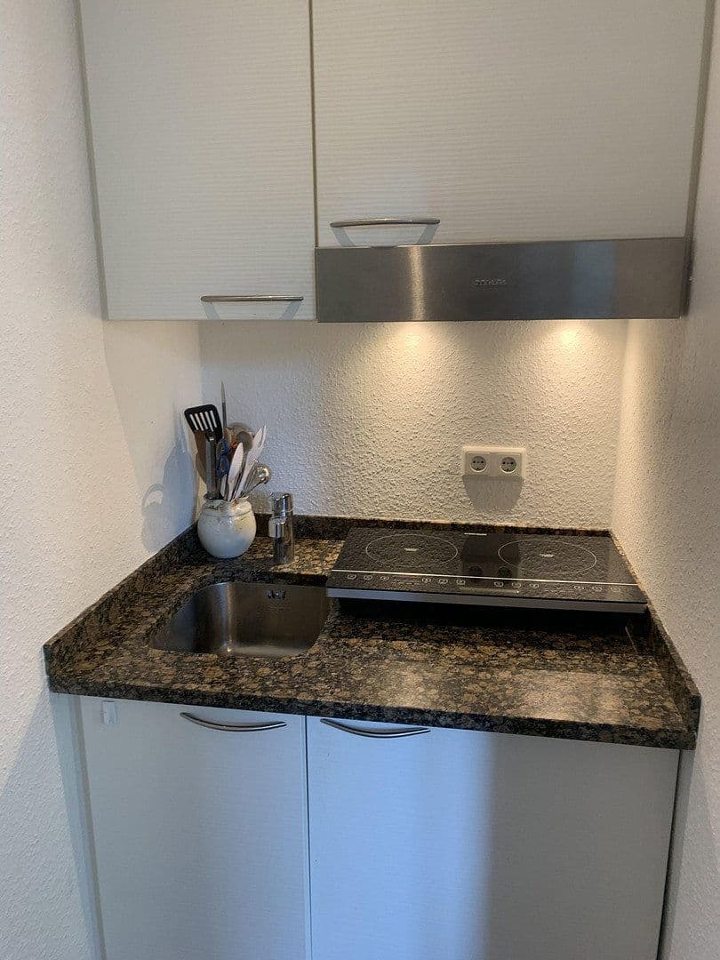 1 bedroom flat to rent, 30 m², Riesstraße 26, Bonn, North Rhine-Westphalia 1 bedroom flat to rent, 30 m², Riesstraße 26, Bonn, North Rhine-Westphalia