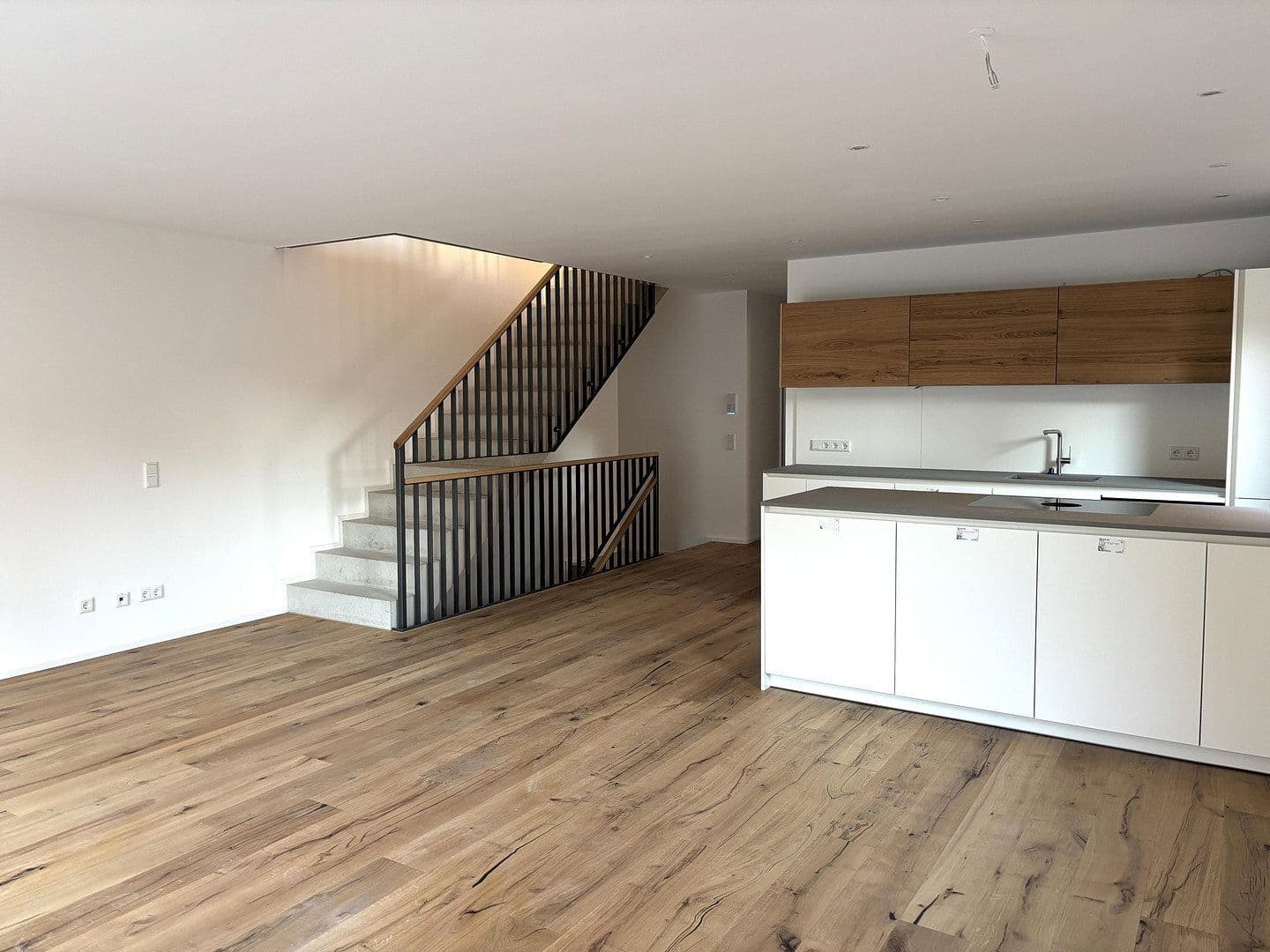 house to rent, 133 m², Raubling, Bavaria house to rent, 133 m², Raubling, Bavaria