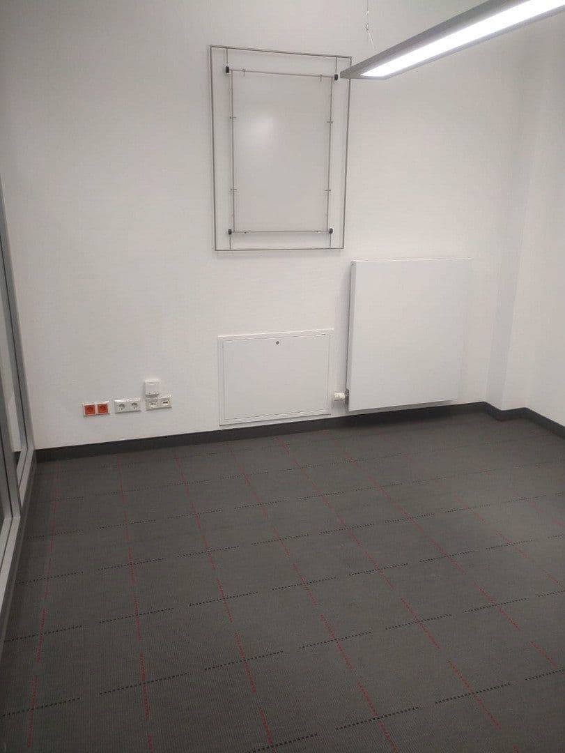 office to rent, 67 m², Poststraße 6, Berga-Wünschendorf, Thuringia office to rent, 67 m², Poststraße 6, Berga-Wünschendorf, Thuringia