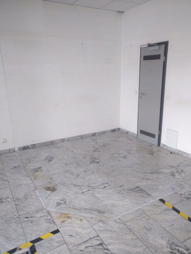 office to rent, 67 m², Poststraße 6, Berga-Wünschendorf, Thuringia office to rent, 67 m², Poststraße 6, Berga-Wünschendorf, Thuringia