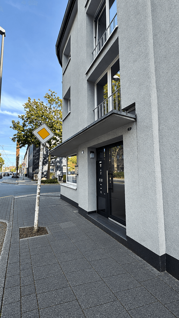 1 bedroom with open-plan kitchen flat to rent, 51 m², Frohnhauserstraße 137, Essen, North Rhine-Westphalia 1 bedroom with open-plan kitchen flat to rent, 51 m², Frohnhauserstraße 137, Essen, North Rhine-Westphalia