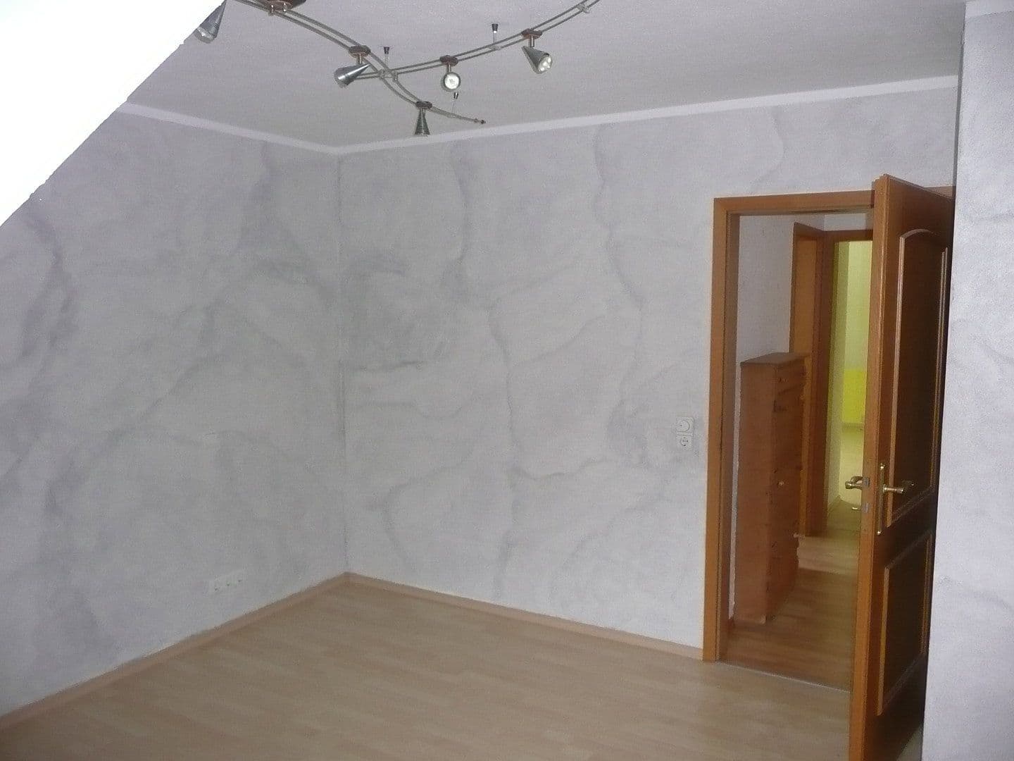 4 bedroom flat to rent, 103 m², Strullendorf, Bavaria 4 bedroom flat to rent, 103 m², Strullendorf, Bavaria
