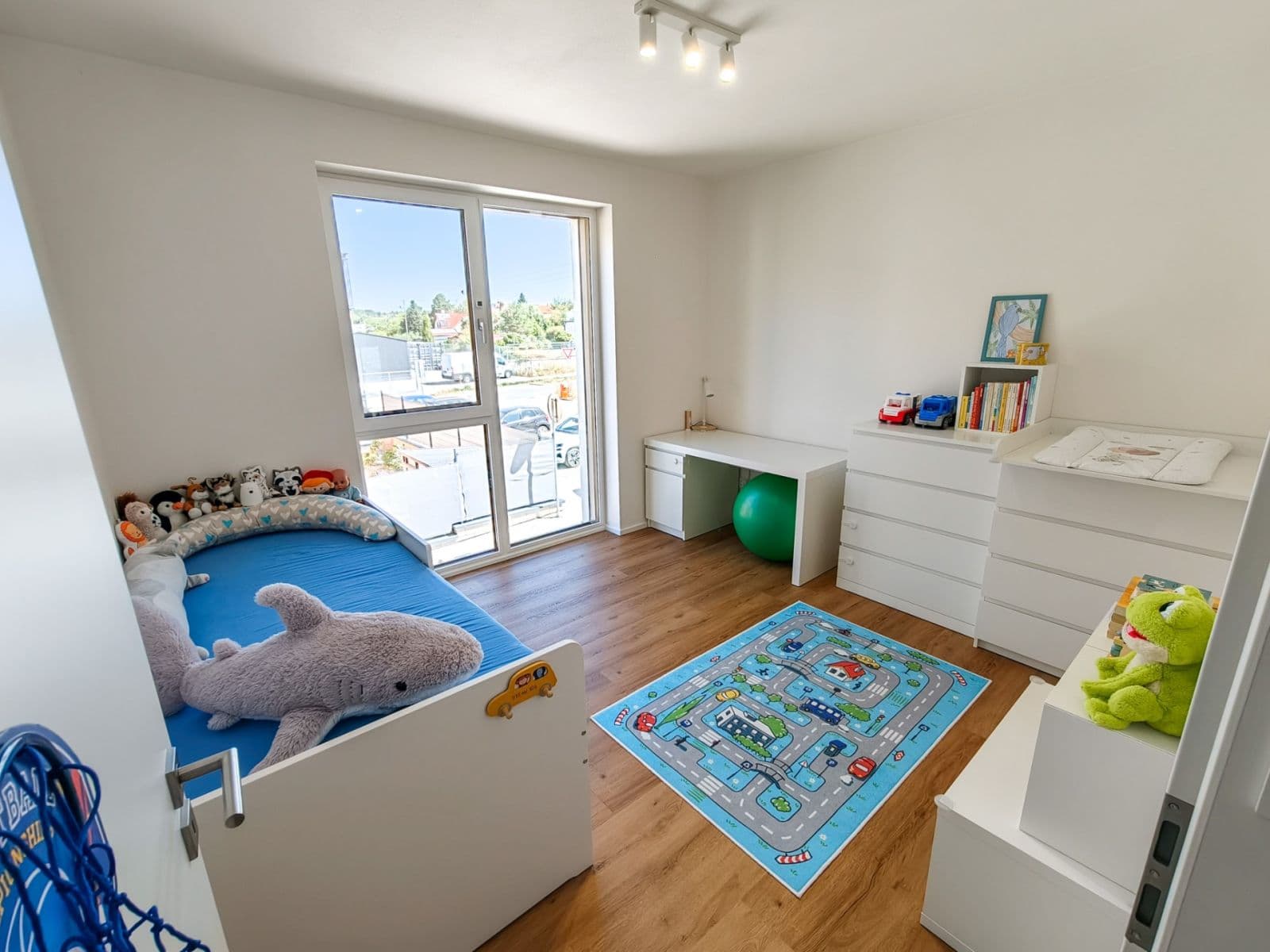 3 bedroom with open-plan kitchen flat for sale, 100 m², Plzeň, Plzeňský Region 3 bedroom with open-plan kitchen flat for sale, 100 m², Plzeň, Plzeňský Region