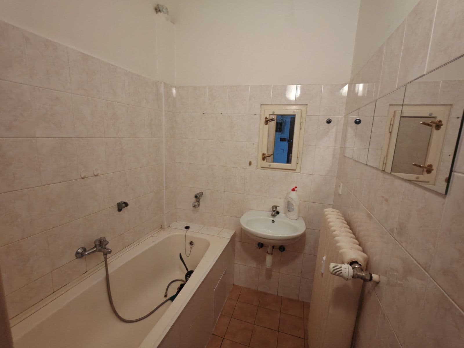 1 bedroom with open-plan kitchen flat to rent, 50 m², U Elektrárny, Prague, Prague 1 bedroom with open-plan kitchen flat to rent, 50 m², U Elektrárny, Prague, Prague