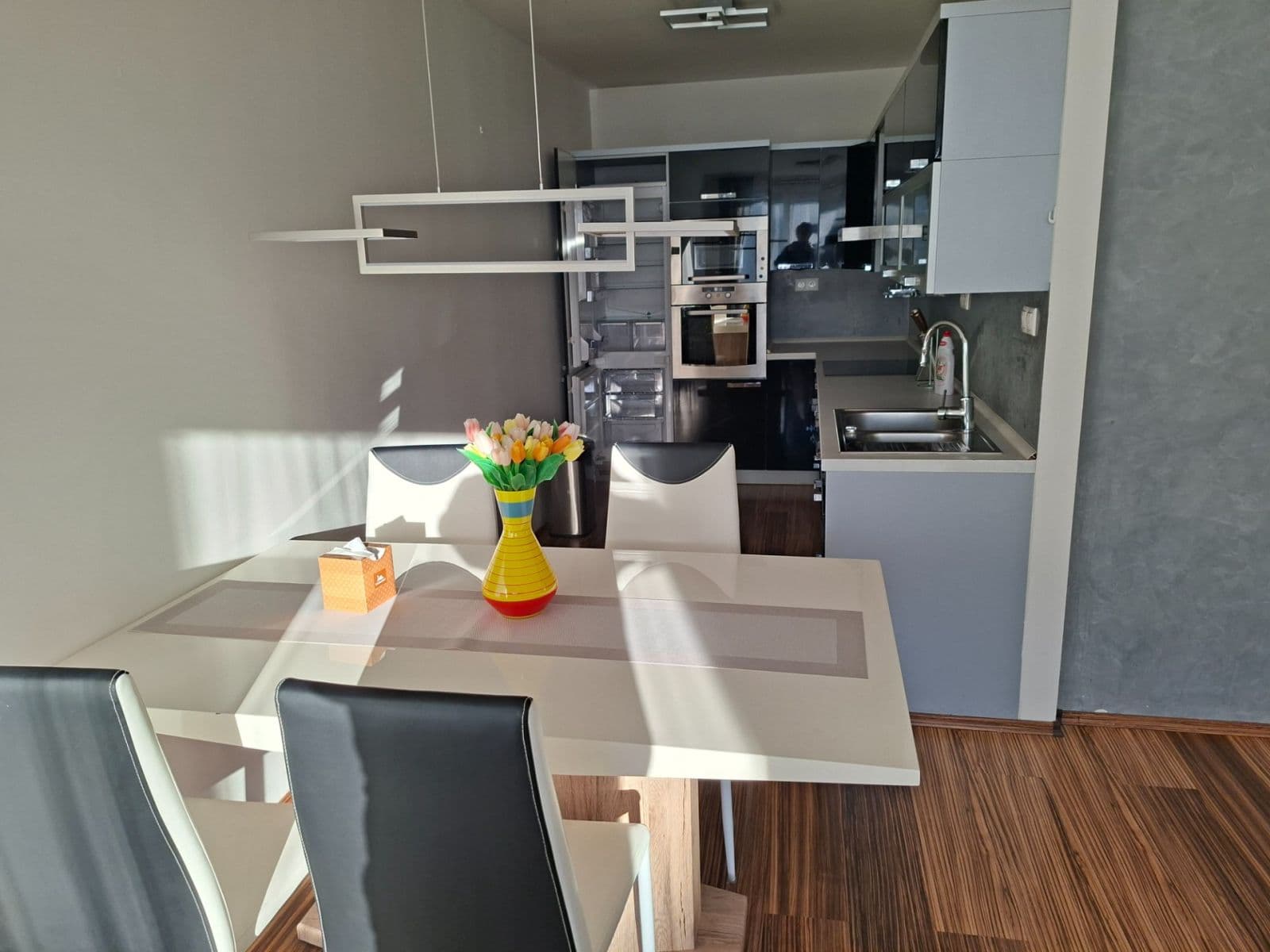 2 bedroom with open-plan kitchen flat to rent, 67 m², Hrudičkova, Prague, Prague 2 bedroom with open-plan kitchen flat to rent, 67 m², Hrudičkova, Prague, Prague