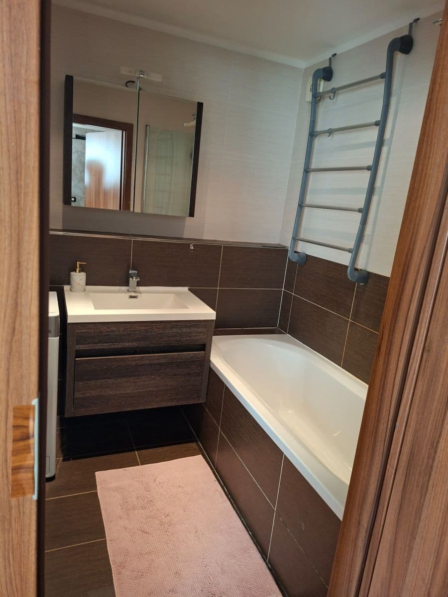 2 bedroom with open-plan kitchen flat to rent, 67 m², Hrudičkova, Prague, Prague 2 bedroom with open-plan kitchen flat to rent, 67 m², Hrudičkova, Prague, Prague
