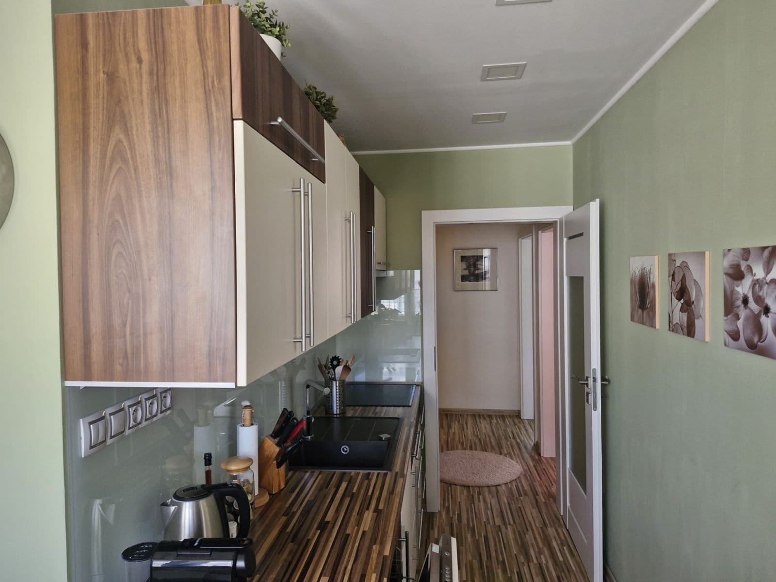 3 bedroom flat to rent, 64 m², Dělnická, Karlovy Vary, Karlovarský Region 3 bedroom flat to rent, 64 m², Dělnická, Karlovy Vary, Karlovarský Region