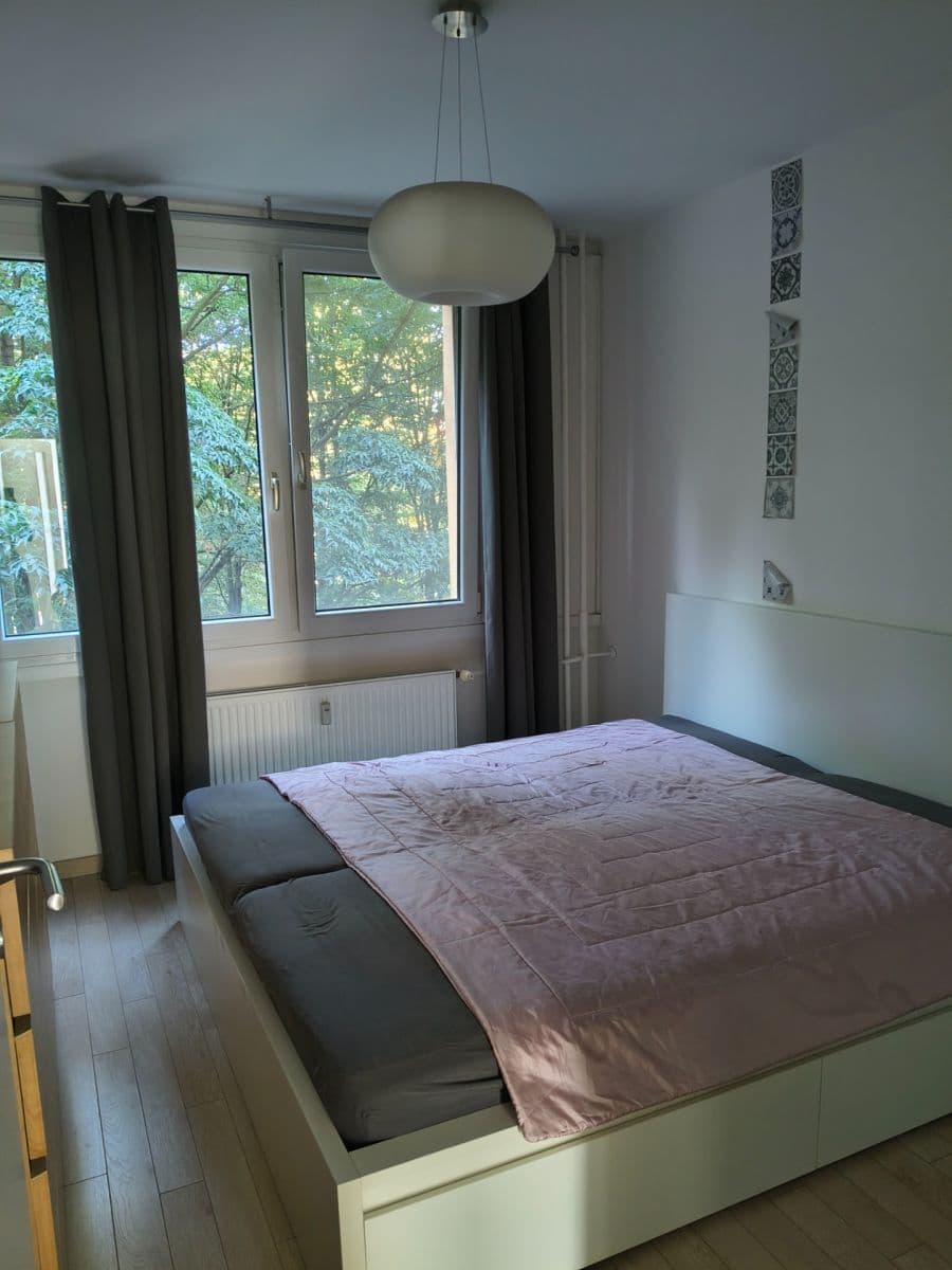 2 bedroom with open-plan kitchen flat to rent, 74 m², Litvínovská, Prague, Prague 2 bedroom with open-plan kitchen flat to rent, 74 m², Litvínovská, Prague, Prague