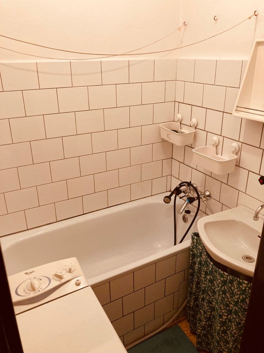 2 bedroom flat to rent, 57 m², Kolbenova, Prague, Prague 2 bedroom flat to rent, 57 m², Kolbenova, Prague, Prague