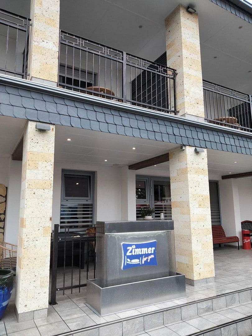 non-residential property for sale, 1,400 m², Rösrath, North Rhine-Westphalia non-residential property for sale, 1,400 m², Rösrath, North Rhine-Westphalia