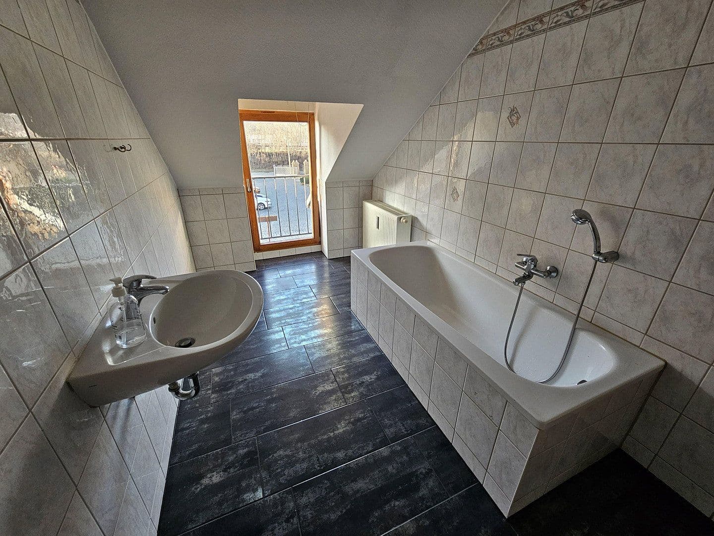 3 bedroom flat to rent, 72 m², Kitscherstr 10 H2, Crimmitschau, Saxony 3 bedroom flat to rent, 72 m², Kitscherstr 10 H2, Crimmitschau, Saxony