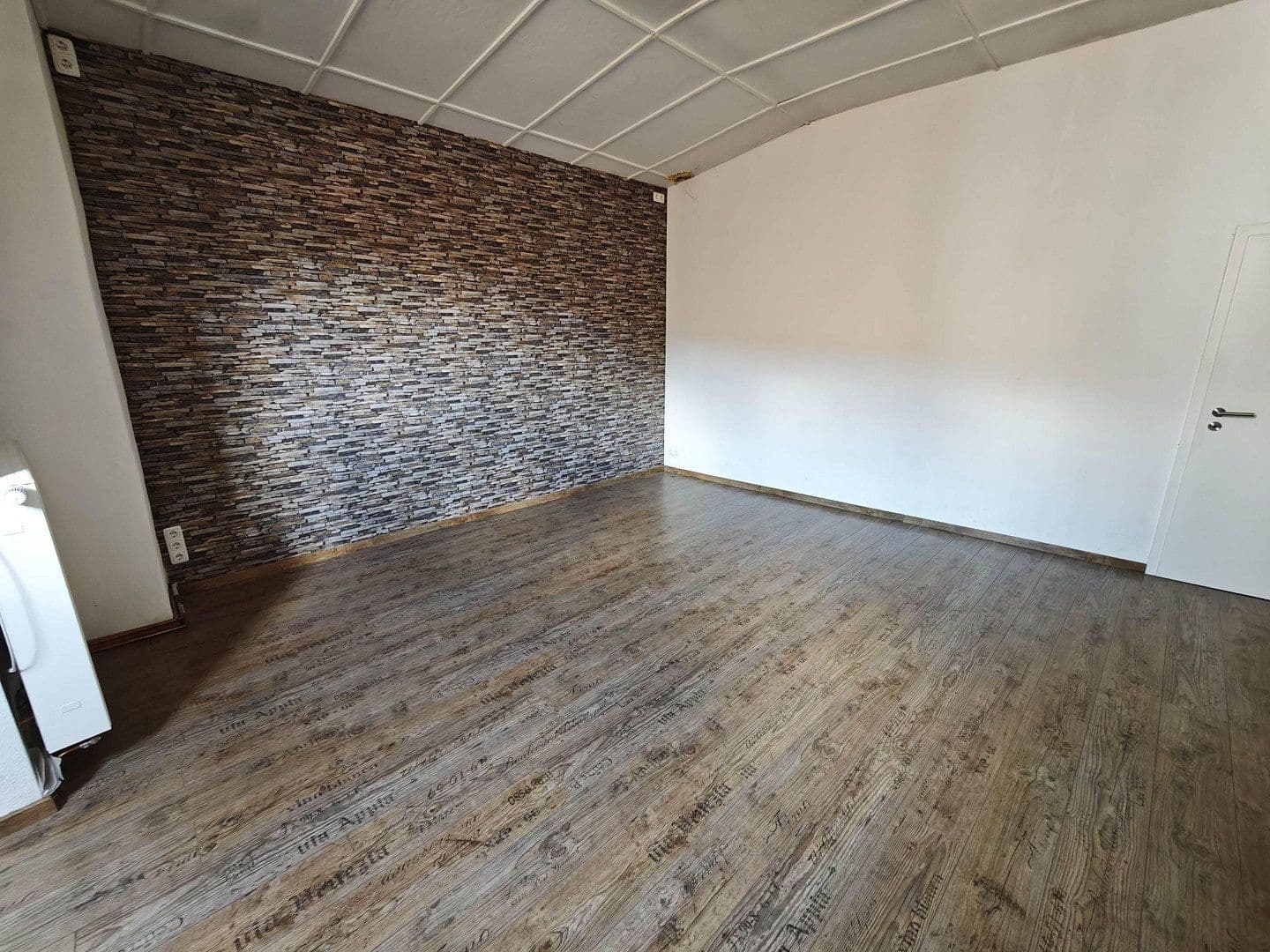 house for sale, 220 m², Spörleinstrasse 32, Bad Neustadt an der Saale, Bavaria house for sale, 220 m², Spörleinstrasse 32, Bad Neustadt an der Saale, Bavaria