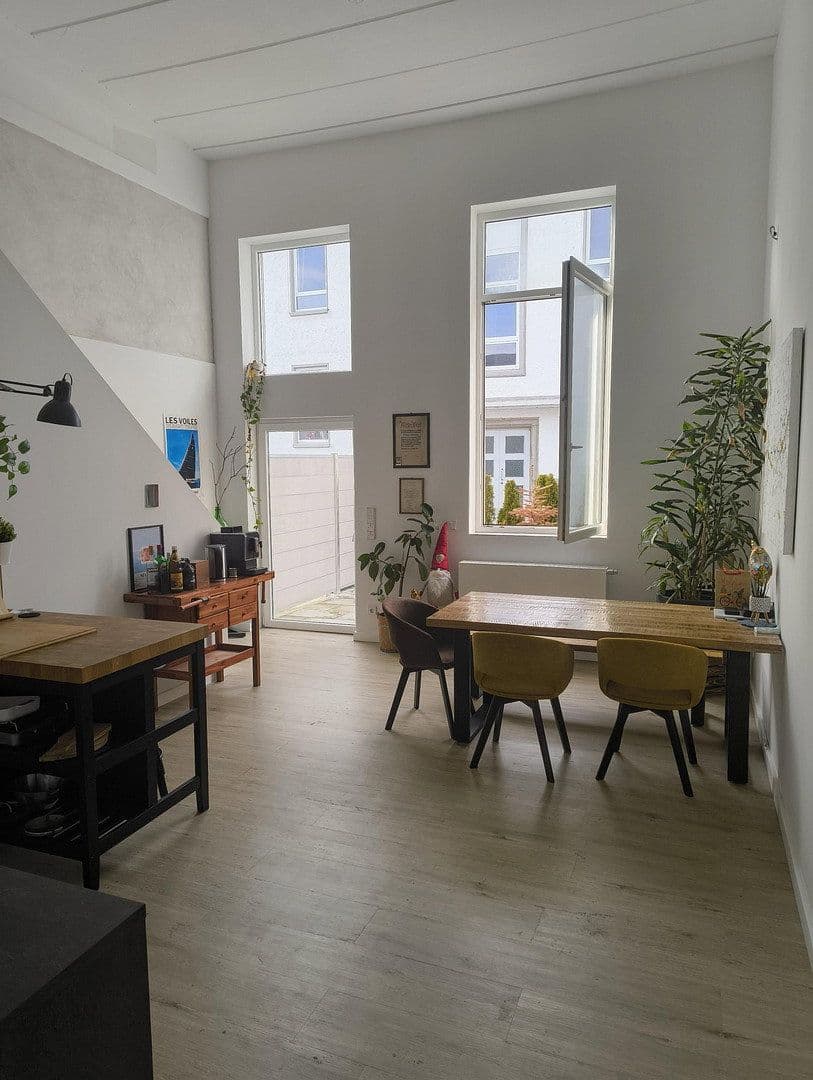 2 bedroom with open-plan kitchen flat to rent, 173 m², Würzburg, Bavaria 2 bedroom with open-plan kitchen flat to rent, 173 m², Würzburg, Bavaria