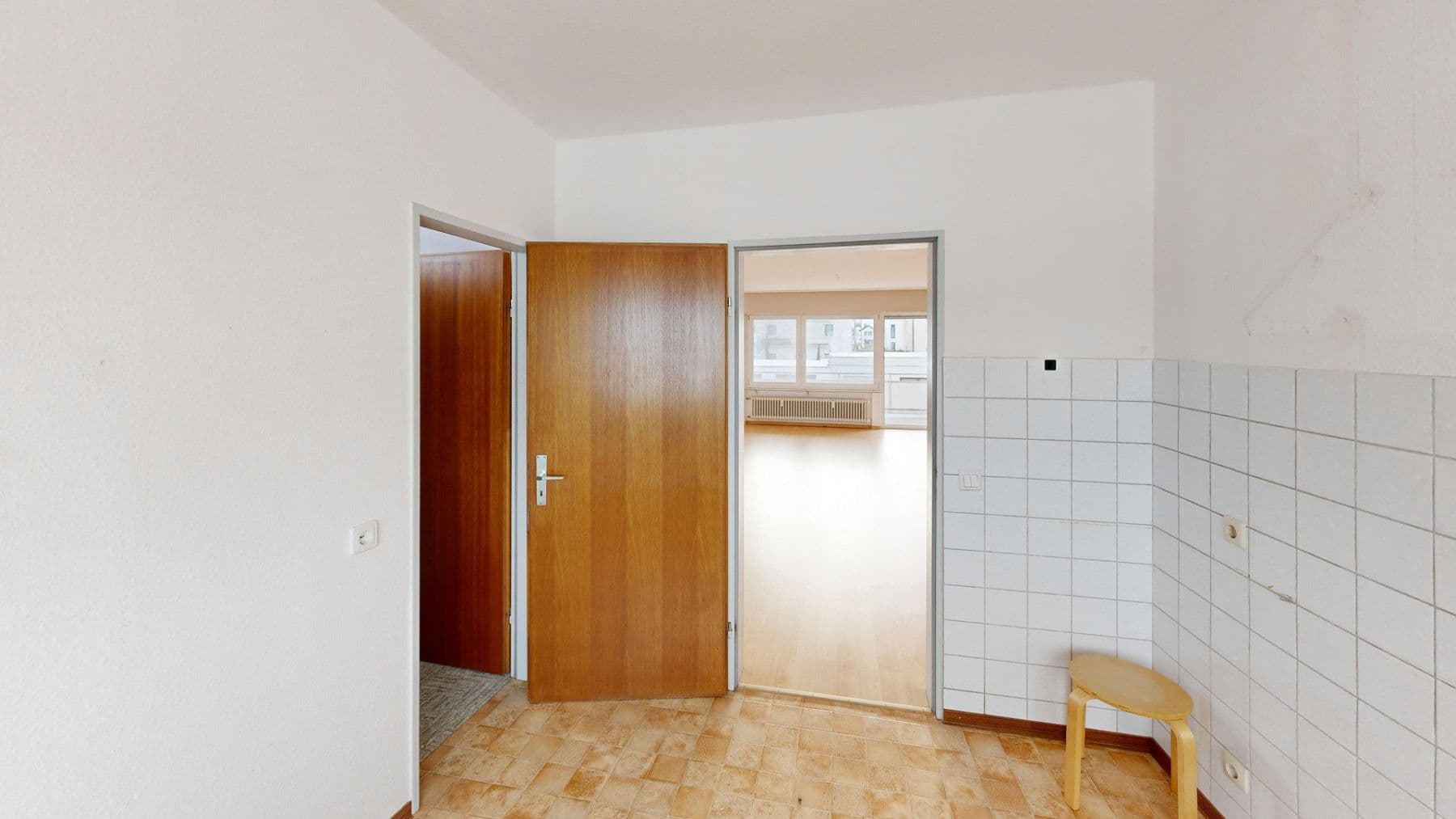 2 bedroom with open-plan kitchen flat to rent, 98 m², Böblingen, Baden-Württemberg 2 bedroom with open-plan kitchen flat to rent, 98 m², Böblingen, Baden-Württemberg