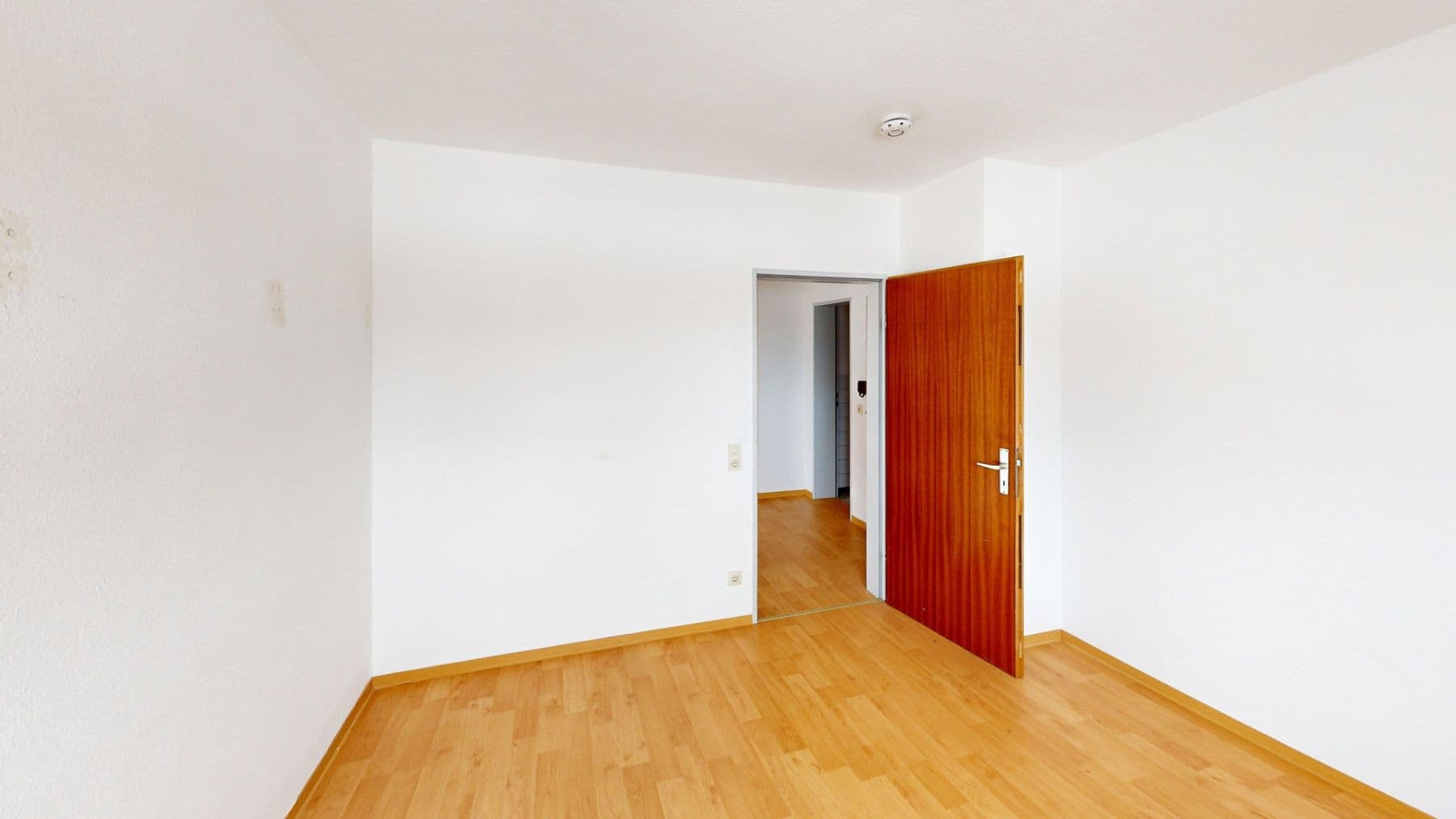 2 bedroom with open-plan kitchen flat to rent, 98 m², Böblingen, Baden-Württemberg 2 bedroom with open-plan kitchen flat to rent, 98 m², Böblingen, Baden-Württemberg