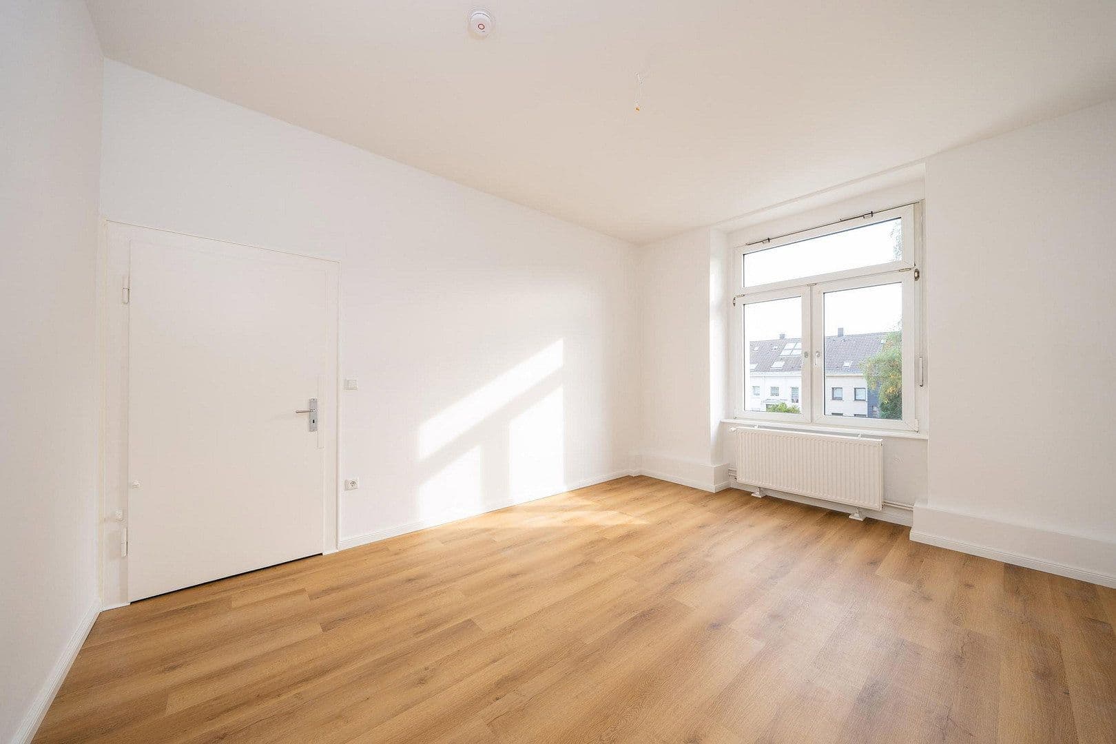 3 bedroom flat to rent, 71 m², Jungstraße 10, Wuppertal, North Rhine-Westphalia 3 bedroom flat to rent, 71 m², Jungstraße 10, Wuppertal, North Rhine-Westphalia