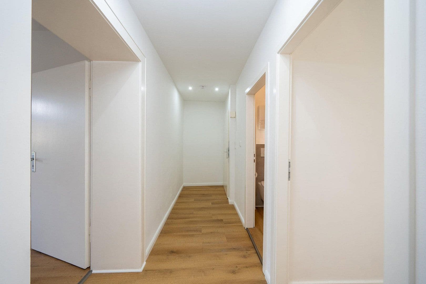 3 bedroom flat to rent, 71 m², Jungstraße 10, Wuppertal, North Rhine-Westphalia 3 bedroom flat to rent, 71 m², Jungstraße 10, Wuppertal, North Rhine-Westphalia