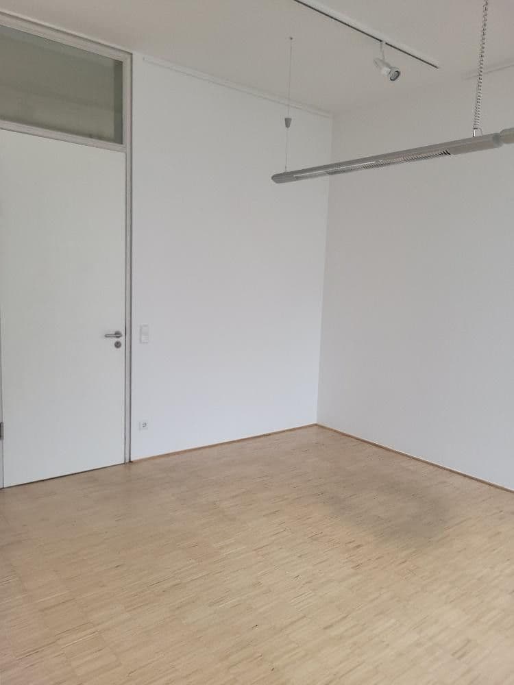 office to rent, 42 m², In der Sürst 3 3. OG, Bonn, North Rhine-Westphalia office to rent, 42 m², In der Sürst 3 3. OG, Bonn, North Rhine-Westphalia