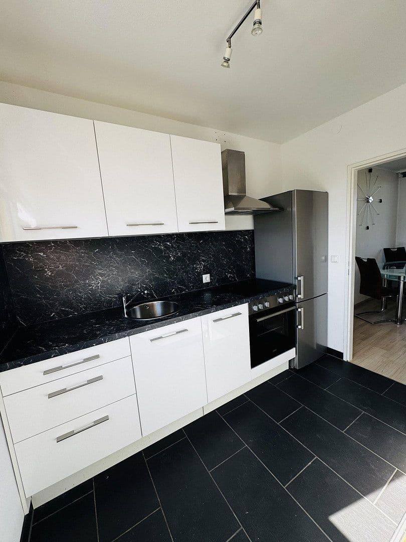 1 bedroom with open-plan kitchen flat to rent, 65 m², Gräfelfinger Straße 4, München, Bavaria 1 bedroom with open-plan kitchen flat to rent, 65 m², Gräfelfinger Straße 4, München, Bavaria