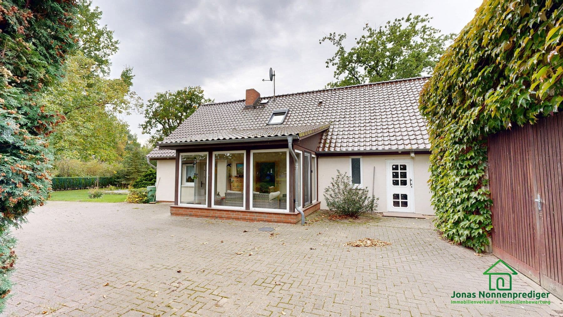 house for sale, 135 m², Trebbower Straße 8, Schwerin, Mecklenburg-Vorpommern house for sale, 135 m², Trebbower Straße 8, Schwerin, Mecklenburg-Vorpommern