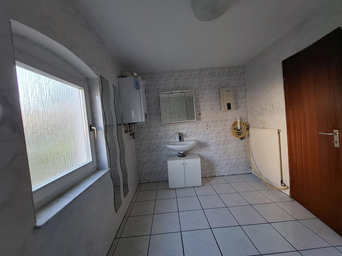1 bedroom flat to rent, 42 m², Burglahr, Rhineland-Palatinate 1 bedroom flat to rent, 42 m², Burglahr, Rhineland-Palatinate
