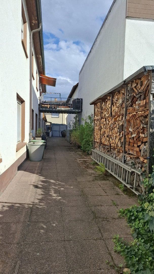 house for sale, 456 m², Lambsheim, Rhineland-Palatinate house for sale, 456 m², Lambsheim, Rhineland-Palatinate