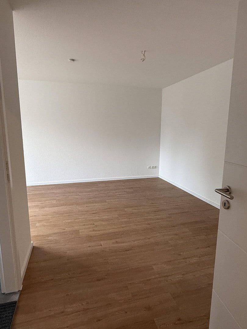 3 bedroom flat to rent, 75 m², Hirtenholzstraße 2, Leipzig, Saxony 3 bedroom flat to rent, 75 m², Hirtenholzstraße 2, Leipzig, Saxony