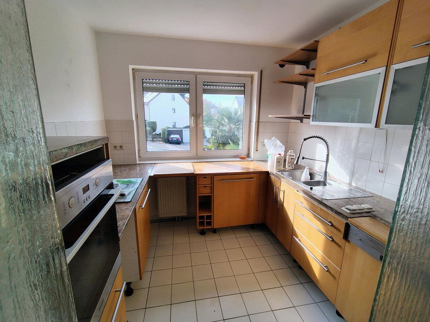 2 bedroom with open-plan kitchen flat to rent, 92 m², Im Hohlweg 36, Sulzbach (Taunus), Hesse 2 bedroom with open-plan kitchen flat to rent, 92 m², Im Hohlweg 36, Sulzbach (Taunus), Hesse