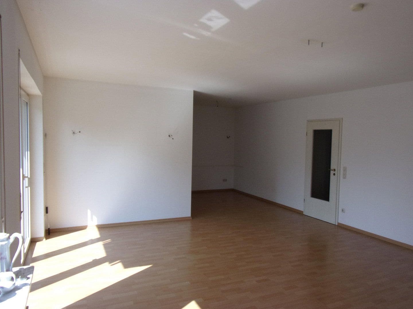2 bedroom with open-plan kitchen flat to rent, 92 m², Im Hohlweg 36, Sulzbach (Taunus), Hesse 2 bedroom with open-plan kitchen flat to rent, 92 m², Im Hohlweg 36, Sulzbach (Taunus), Hesse