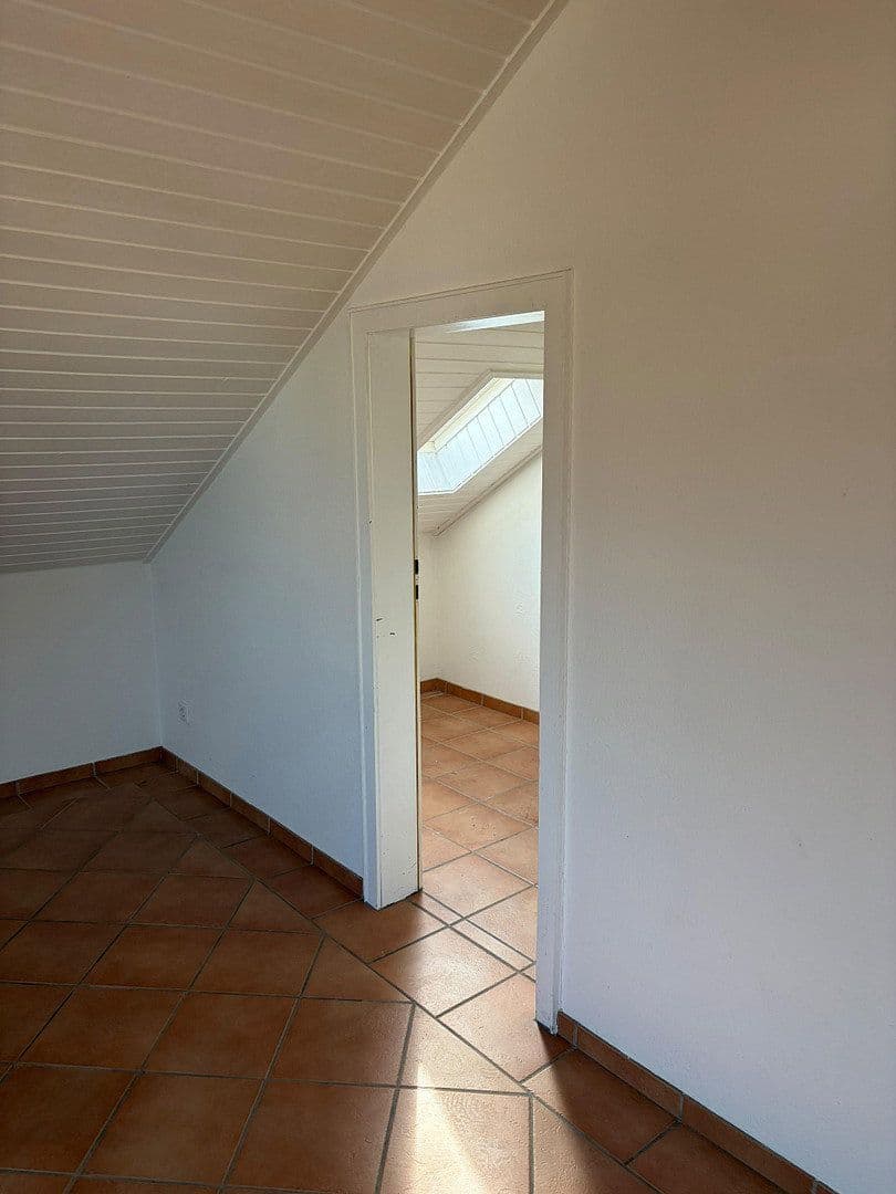 3 bedroom flat to rent, 104 m², Paderborn, North Rhine-Westphalia 3 bedroom flat to rent, 104 m², Paderborn, North Rhine-Westphalia