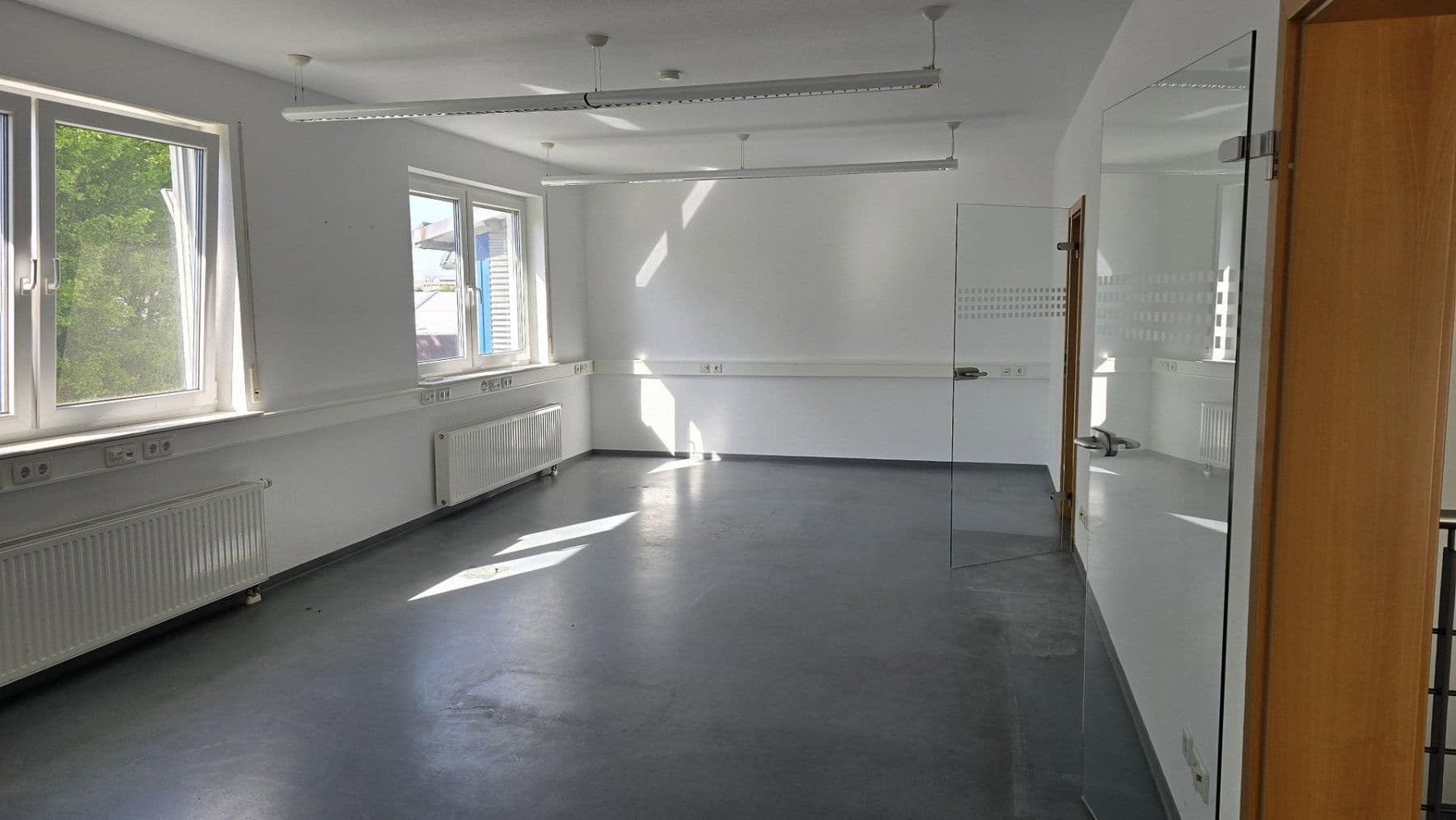 non-residential property to rent, 3,200 m², Steinung 3/1, Jettingen, Baden-Württemberg non-residential property to rent, 3,200 m², Steinung 3/1, Jettingen, Baden-Württemberg