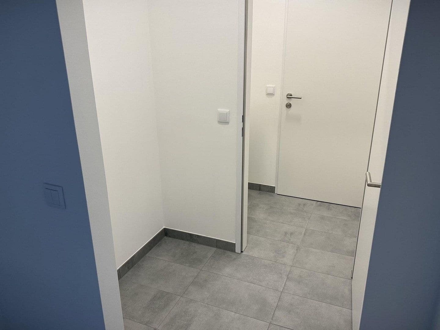 non-residential property to rent, 2,082 m², Gewerbepark B17 / II / Straße 3 / Objekt 11, Teesdorf, Lower Austria non-residential property to rent, 2,082 m², Gewerbepark B17 / II / Straße 3 / Objekt 11, Teesdorf, Lower Austria