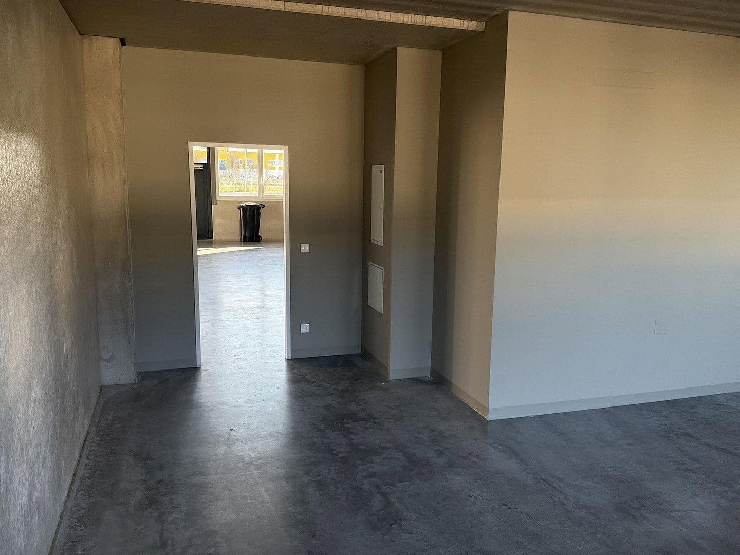 non-residential property to rent, 2,082 m², Gewerbepark B17 / II / Straße 3 / Objekt 11, Teesdorf, Lower Austria non-residential property to rent, 2,082 m², Gewerbepark B17 / II / Straße 3 / Objekt 11, Teesdorf, Lower Austria