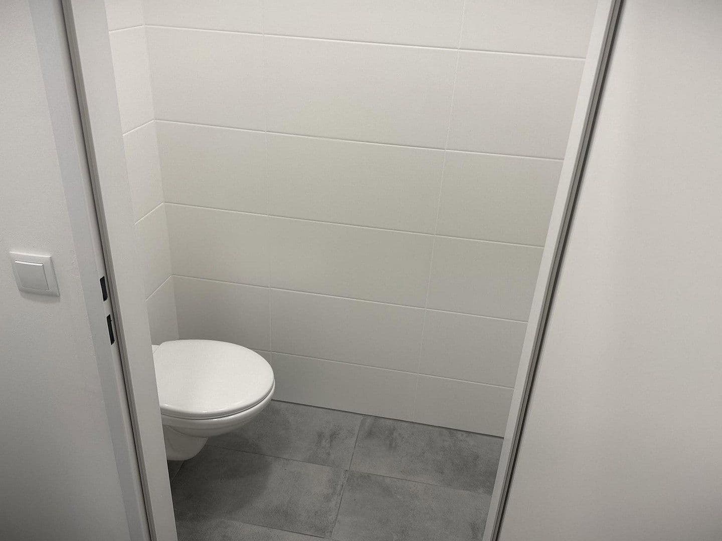 non-residential property to rent, 2,082 m², Gewerbepark B17 / II / Straße 3 / Objekt 11, Teesdorf, Lower Austria non-residential property to rent, 2,082 m², Gewerbepark B17 / II / Straße 3 / Objekt 11, Teesdorf, Lower Austria