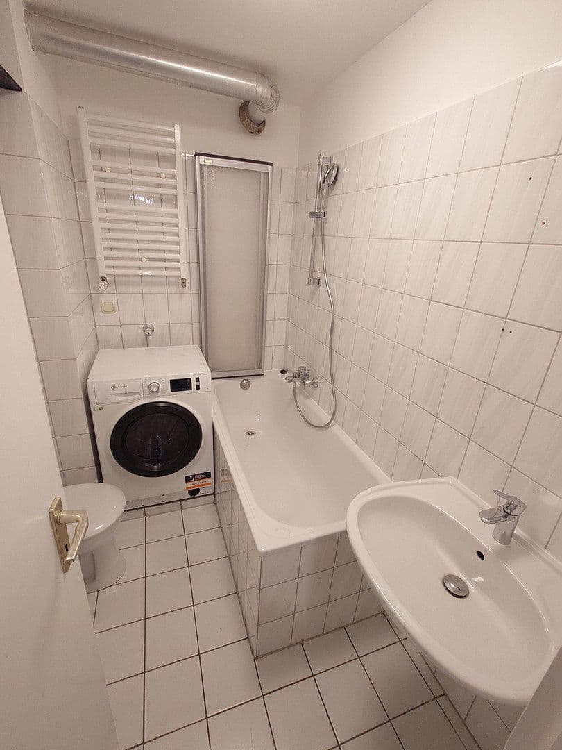 3 bedroom flat to rent, 55 m², Mechtildisstrasse 11, Essen, North Rhine-Westphalia 3 bedroom flat to rent, 55 m², Mechtildisstrasse 11, Essen, North Rhine-Westphalia