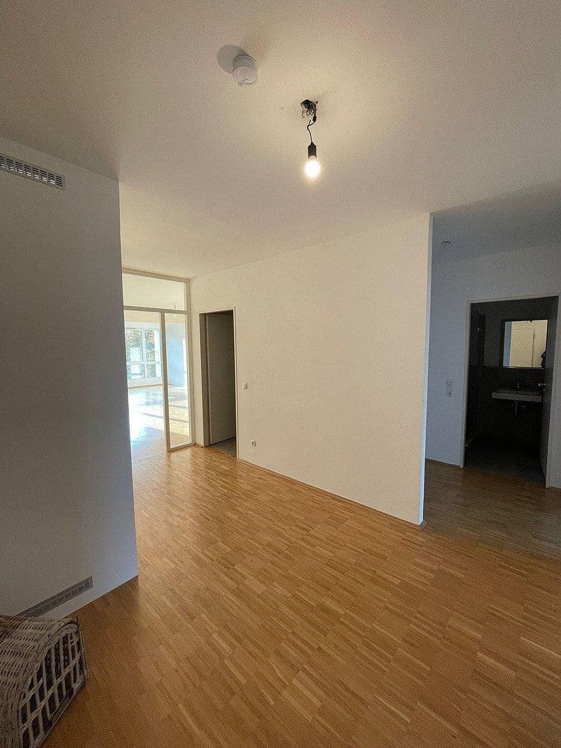 2 bedroom with open-plan kitchen flat to rent, 130 m², Köln, North Rhine-Westphalia 2 bedroom with open-plan kitchen flat to rent, 130 m², Köln, North Rhine-Westphalia