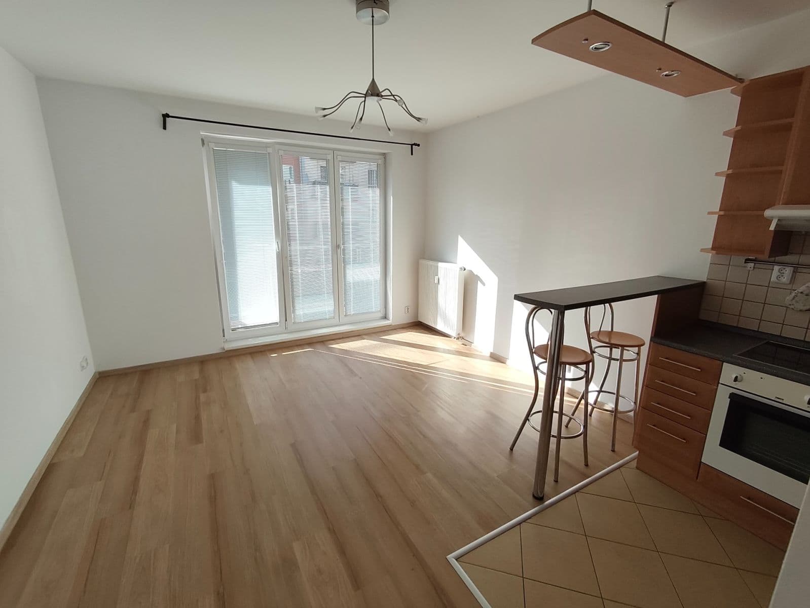 Studio flat to rent, 30 m², Mikanova, Prague, Prague Studio flat to rent, 30 m², Mikanova, Prague, Prague