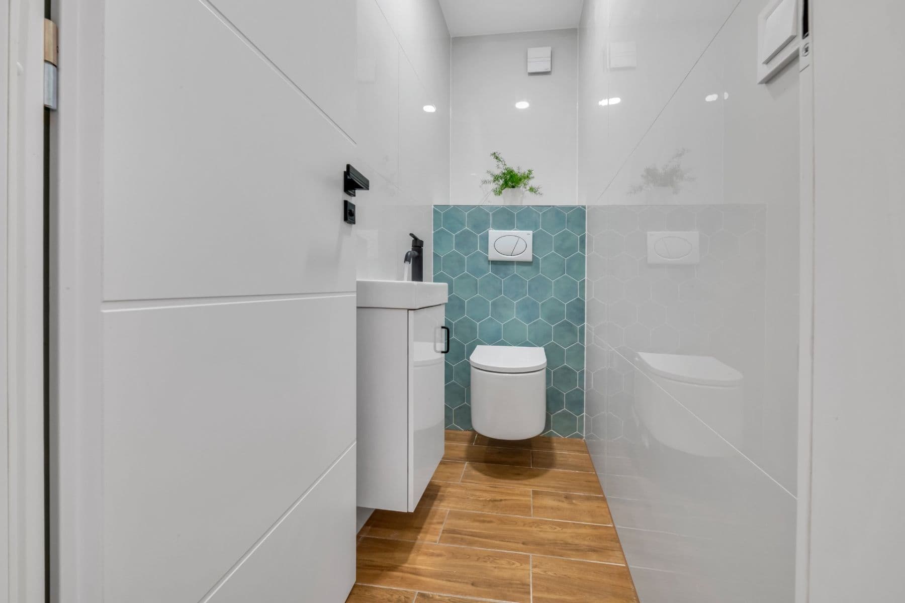 flat for sale, 112 m², Varšavská, Karlovy Vary, Karlovarský Region flat for sale, 112 m², Varšavská, Karlovy Vary, Karlovarský Region