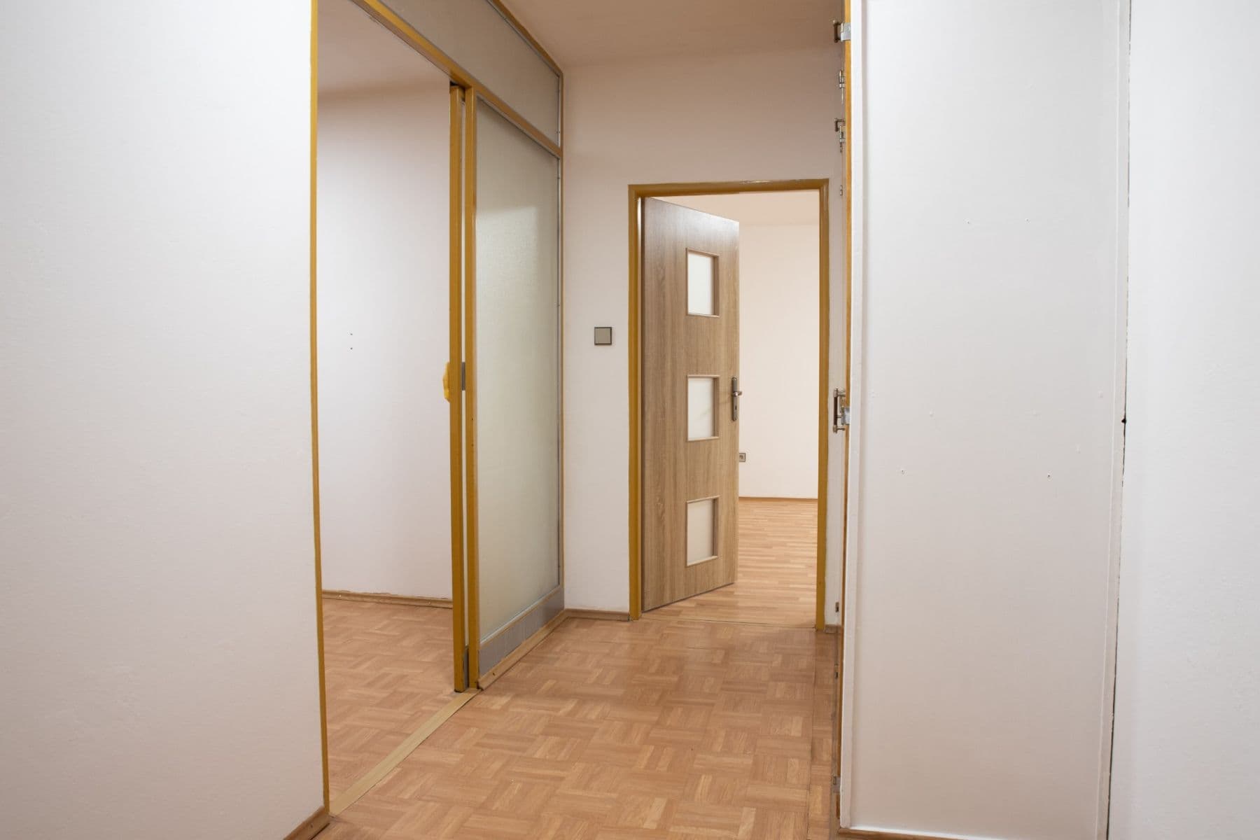 3 bedroom flat to rent, 81 m², Nádražní, Milevsko, Jihočeský Region 3 bedroom flat to rent, 81 m², Nádražní, Milevsko, Jihočeský Region