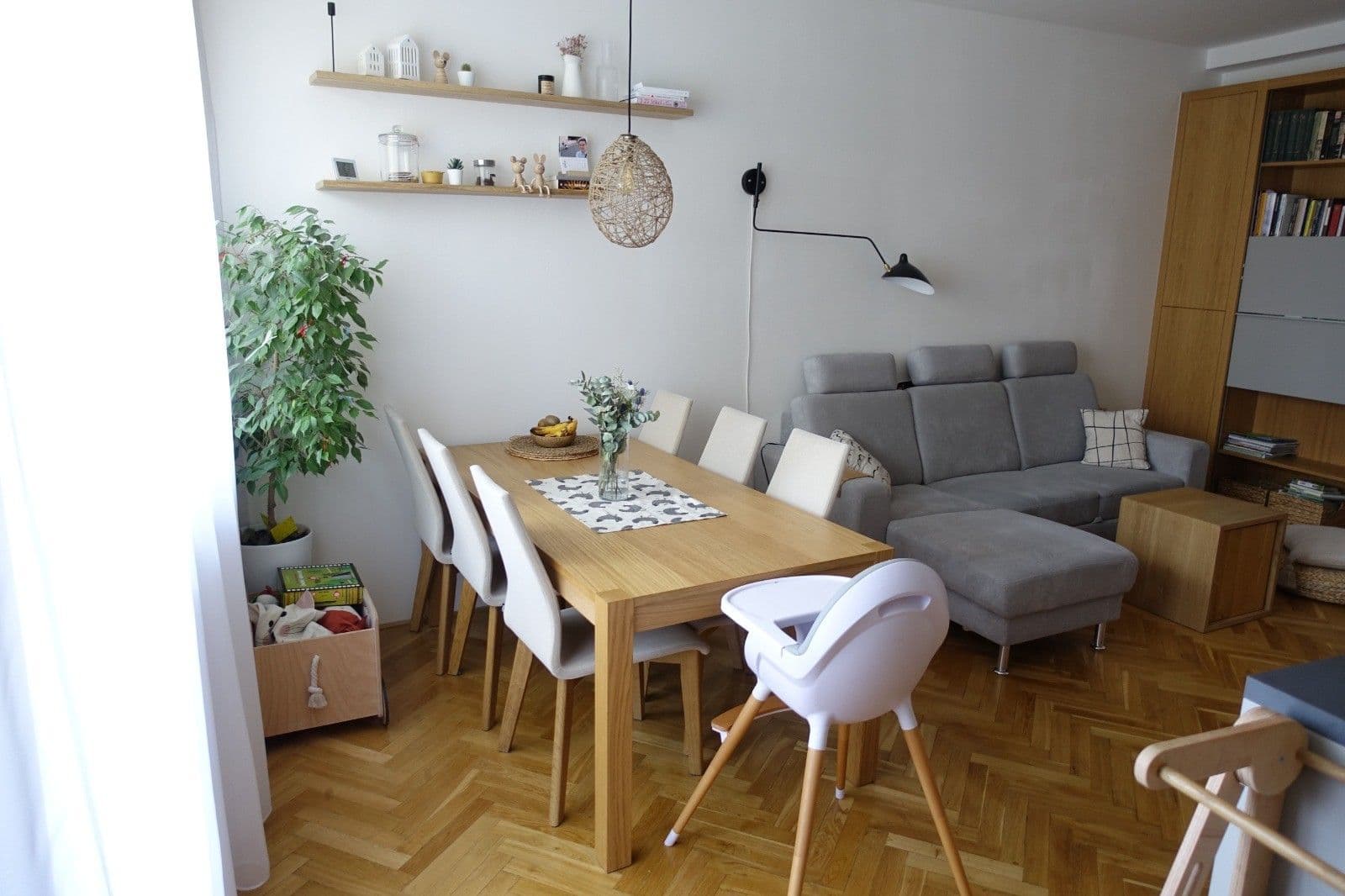 2 bedroom with open-plan kitchen flat to rent, 77 m², Špitálka, Brno, Jihomoravský Region 2 bedroom with open-plan kitchen flat to rent, 77 m², Špitálka, Brno, Jihomoravský Region