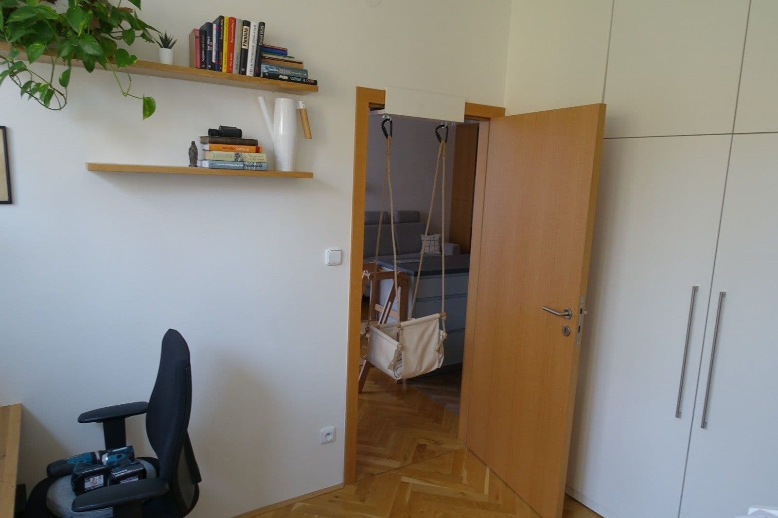 2 bedroom with open-plan kitchen flat to rent, 77 m², Špitálka, Brno, Jihomoravský Region 2 bedroom with open-plan kitchen flat to rent, 77 m², Špitálka, Brno, Jihomoravský Region