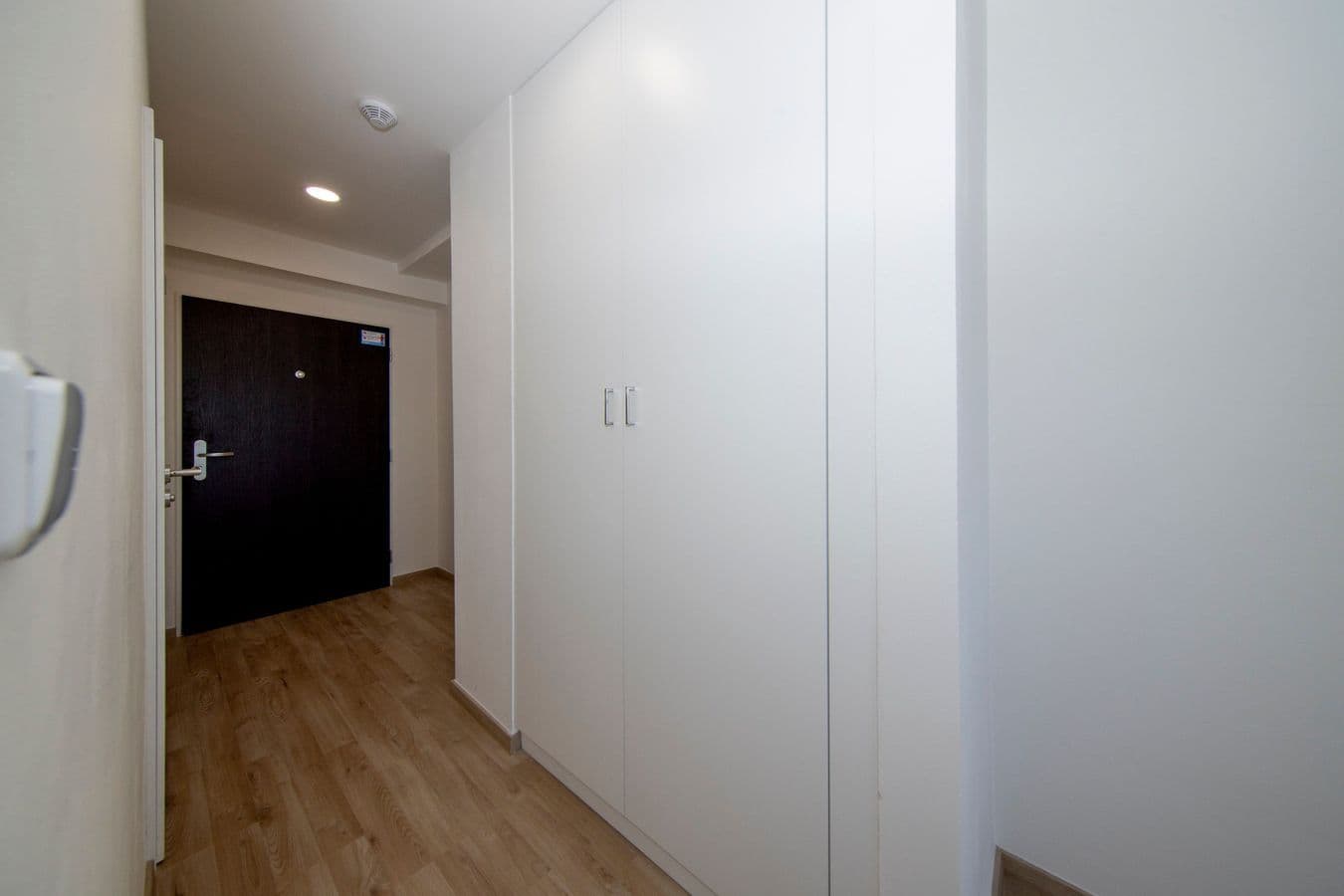Studio flat to rent, 27 m², Peroutkova, Prague, Prague Studio flat to rent, 27 m², Peroutkova, Prague, Prague