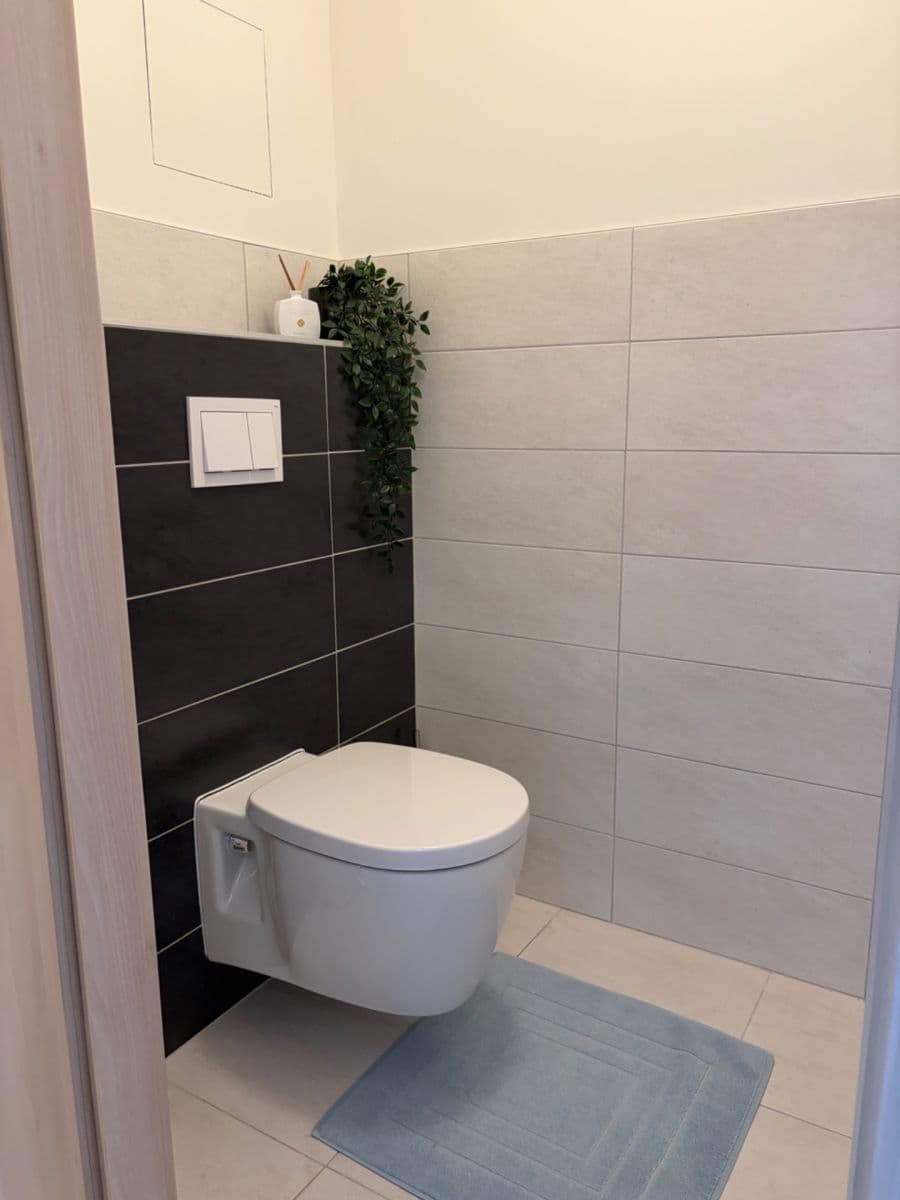 2 bedroom with open-plan kitchen flat for sale, 67 m², Chlebovická, Prague, Prague 2 bedroom with open-plan kitchen flat for sale, 67 m², Chlebovická, Prague, Prague